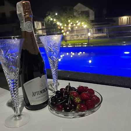 게스트하우스 фенікс *