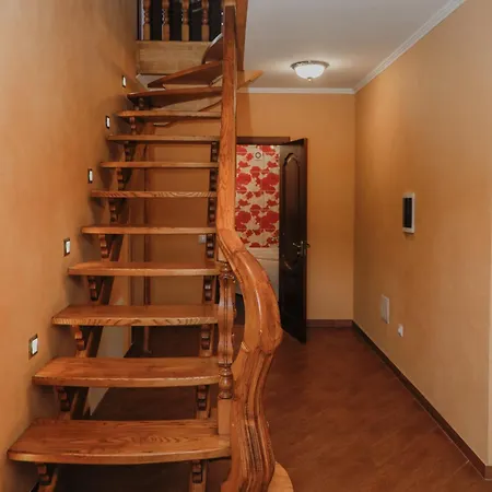 게스트하우스 фенікс 야렘체