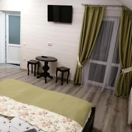 фенікс 게스트하우스 야렘체